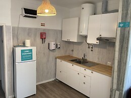 Surfer's Den Ericeira