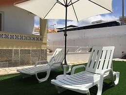 Surfer's Den Ericeira