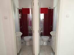 Surfer's Den Ericeira