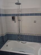 Santorini Family Apartments