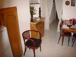 Apto económico Llança Centro - 109