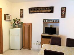 Apto económico Llança Centro - 109