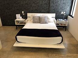 Downtown Suites Cancun