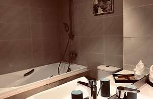 DaNang Moon Villa & Apartment