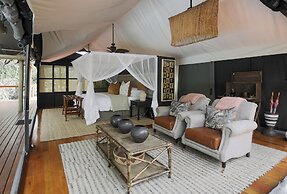 Rhino Sands Safari Camp