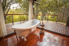 Rhino Sands Safari Camp