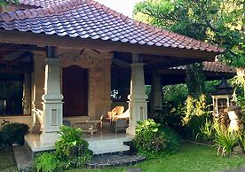 Gunung Paradis Retreat