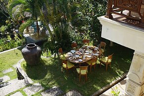 Gunung Paradis Retreat