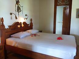 Gunung Paradis Retreat