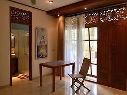 Gunung Paradis Retreat