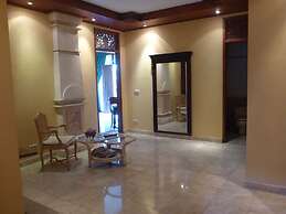 Gunung Paradis Retreat