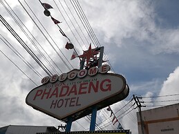 Phadaeng Hotel