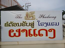 Phadaeng Hotel