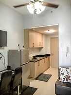 USP Suites at Shore Residences