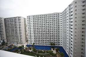 USP Suites at Shore Residences