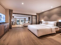 Novotel Suites Shanghai Hongqiao Hotel