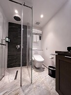 Novotel Suites Shanghai Hongqiao Hotel