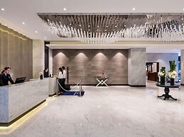 Novotel Suites Shanghai Hongqiao Hotel