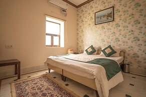 Hotel Chouhan Palace