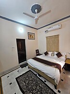 Hotel Chouhan Palace