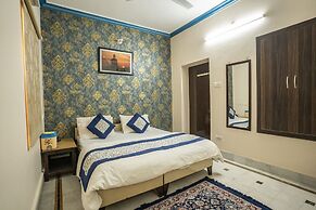 Hotel Chouhan Palace