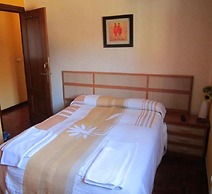 Hostal Becares