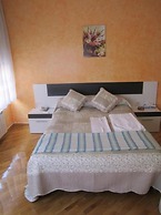 Hostal Becares