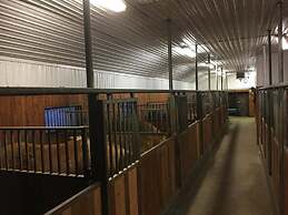 Gamla húsið - The old house