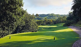 San Lameer Villa Rentals  2843