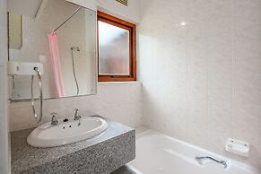 San Lameer Villa Rentals 3311