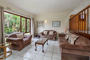 San Lameer Villa Rentals 3311