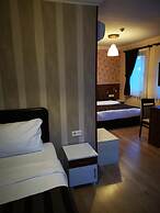 Angel's Garden Hotel