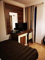 Angel's Garden Hotel