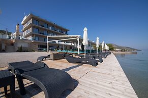 Aianteion Bay Luxury Hotel & Suites