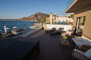 Aianteion Bay Luxury Hotel & Suites