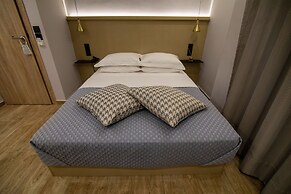 Aianteion Bay Luxury Hotel & Suites