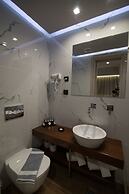 Aianteion Bay Luxury Hotel & Suites