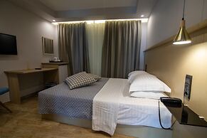 Aianteion Bay Luxury Hotel & Suites