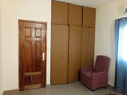 Immeuble Grand Paris De Treichville