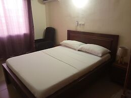 Immeuble Grand Paris De Treichville