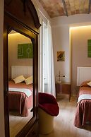B&B Laurus Colosseo