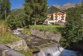 Alpino Family Wellness Hotel