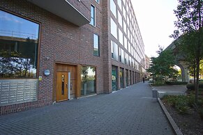 London Excel - O2 Arena - London City Airport