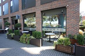 London Excel - O2 Arena - London City Airport