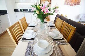 London Excel - O2 Arena - London City Airport