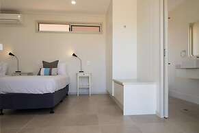 Cooper's Country Lodge