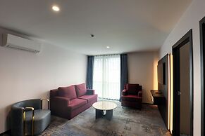 Marsden Suites Albany