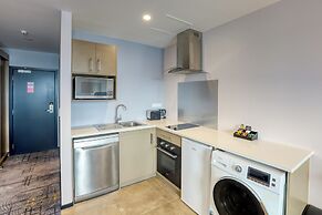 Marsden Suites Albany