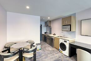 Marsden Suites Albany