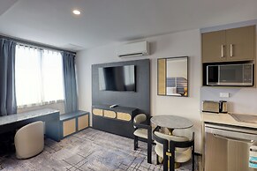 Marsden Suites Albany